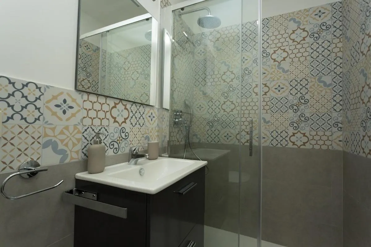 La Casina Di Luigi Con Balcone Apartment Rome Italy