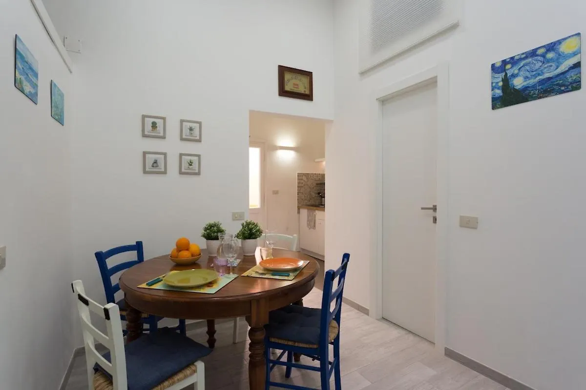 La Casina Di Luigi Con Balcone Apartment Rome